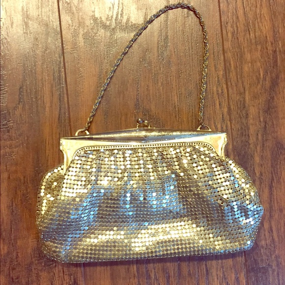 Vintage whiting & davis bag