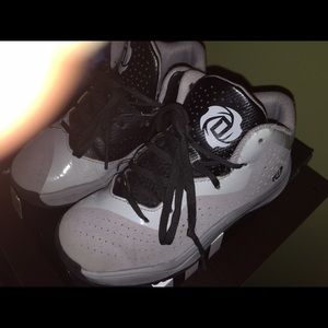 Grey and black D Rose Adidas