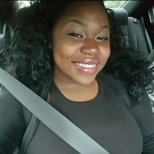 Meet your Posher, Brandy