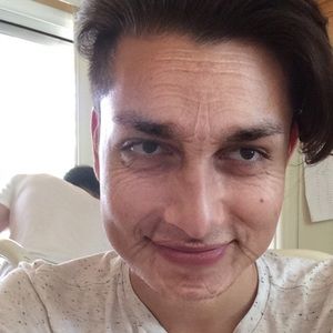 Meet your Posher, Scott