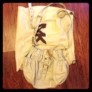 Michael Kors SOLD🎊🎉cross bag