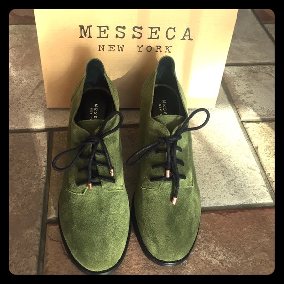 Brand New Messeca New York heeled Oxford in Olive