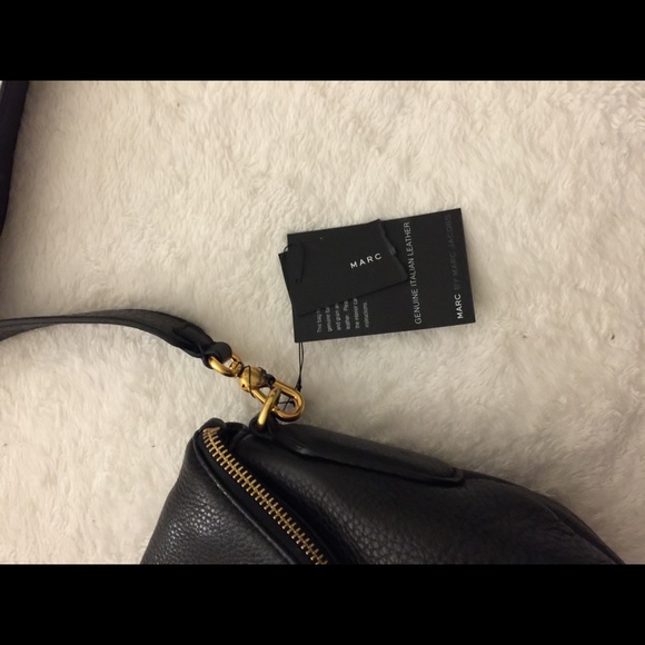 Marc by Marc Jacobs - Picture 3 of 4