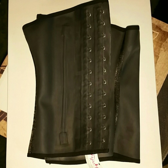 Black courset girdle size 30 new