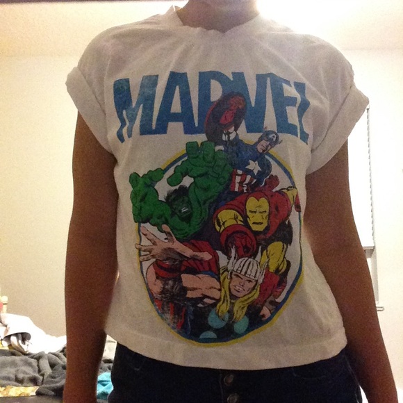 Marvel tee - Picture 2 of 2