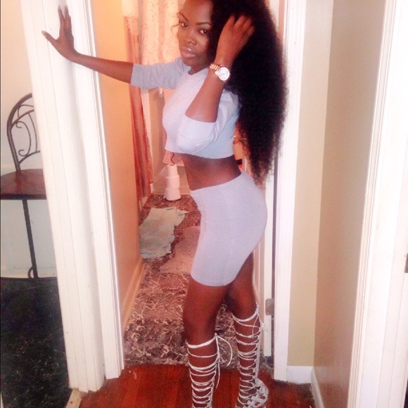 Two piece - Picture 3 of 3