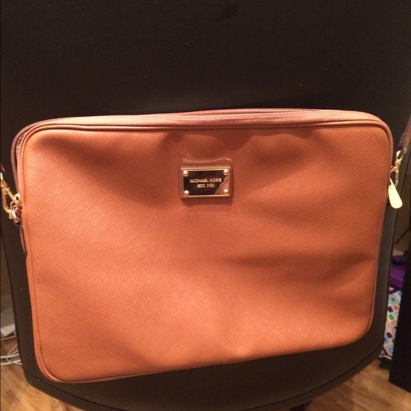 Sold on Ⓜ️ercari Michael Kors Laptop case
