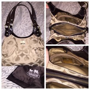 Coach Madison Maggie handbag 🌟 Authentic 💯