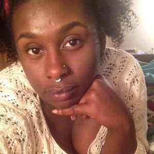 Meet your Posher, Lehté