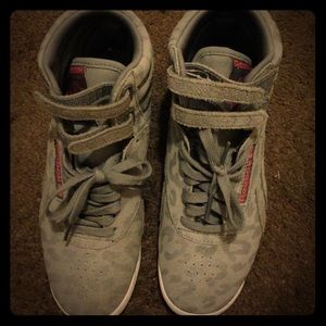 🎉SOLD🎉🎉Reebok sneakers