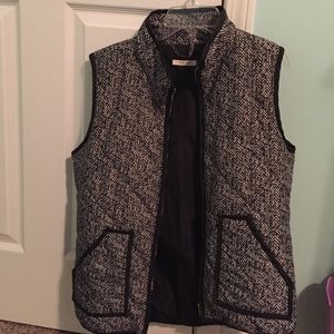 Boutique herringbone vest!