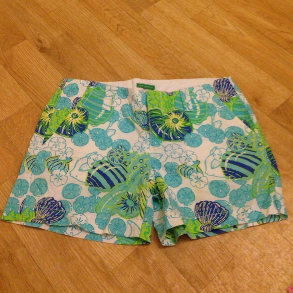Lilly Pulitzer Palm Beach fit print shorts - Picture 1 of 1