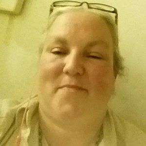 Meet your Posher, Carla