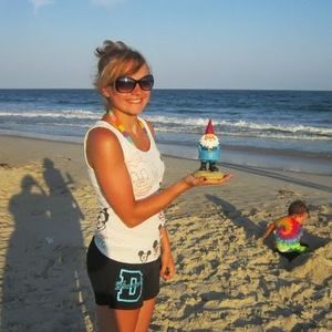 Meet your Posher, Rachel