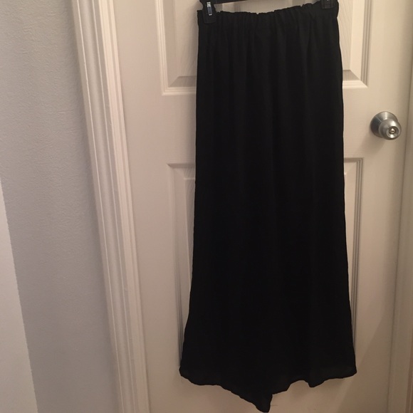 Wide leg pants
