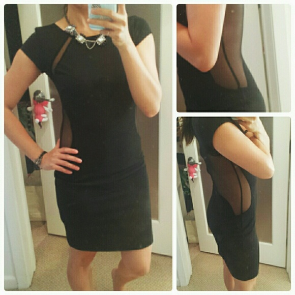 💕Guess Sexy bodycon black dress - Picture 2 of 4