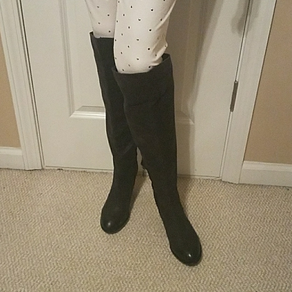 Stay Idol Boots  Brand New! Very comfortable!! 2/1 or 3inch Heel