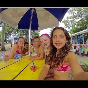 Meet your Posher, Gabby