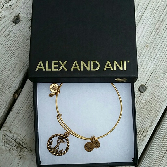 Alex and Ani Russian Gold Nautical Bracelet NEW - Picture 3 of 4