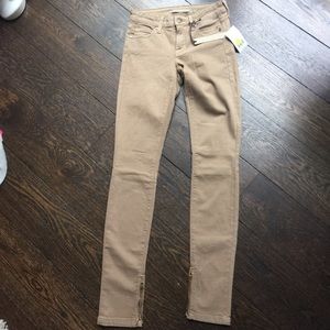 Brand new Vince skinny jeans size 24