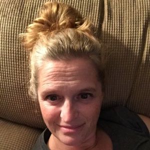 Meet your Posher, Kelli