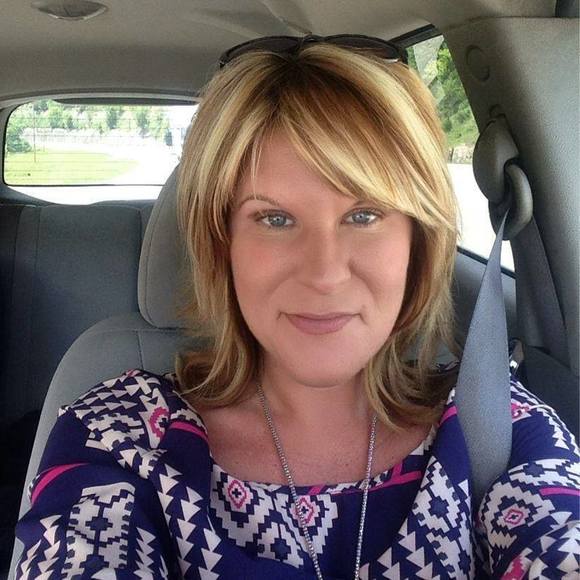 Meet your Posher, Gina