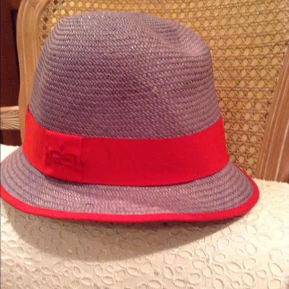 Hat made of straw of tuquillo   M