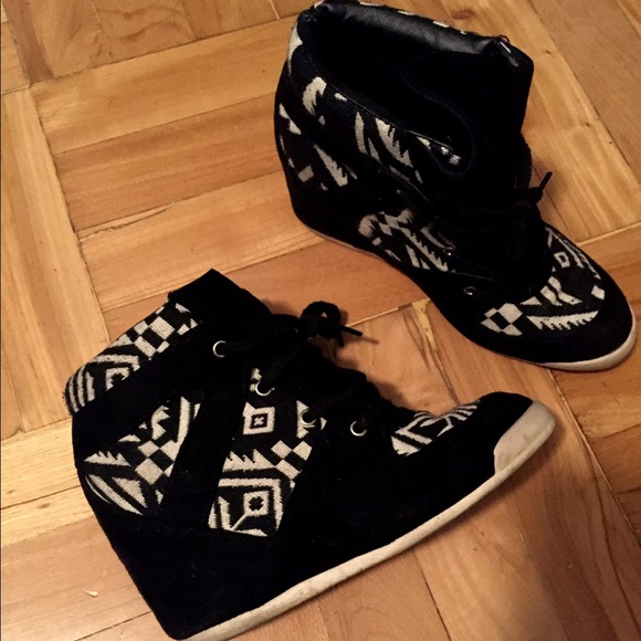 Forever 21 shoes