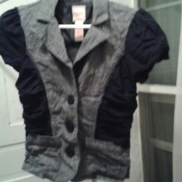 A fancy business vest