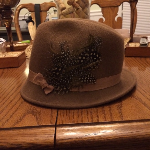 🎉HP 🎉 Felt Tan Fedora 🍁🍂 - Picture 2 of 4