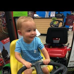 Meet your Posher, Miriam