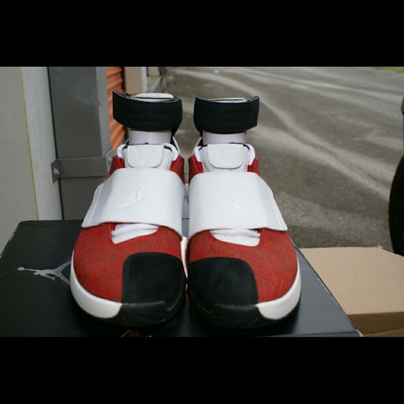 Jordan 20 Midwest laser - Picture 3 of 4