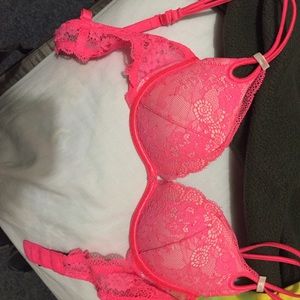 Victorias secret 34A