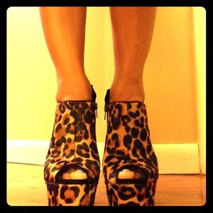 *PRE BLACK FRIDAY SALE 50% OFF* JS Open Toe Bootie