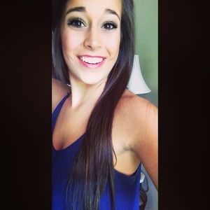 Meet your Posher, Amber