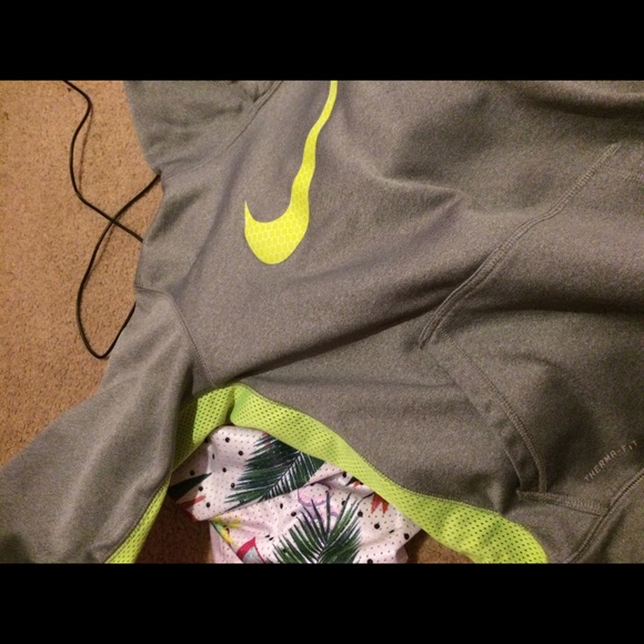 Nike sweater