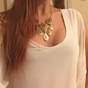 💚NWT💚Gold Lucky Brand Accent Necklace 🎀