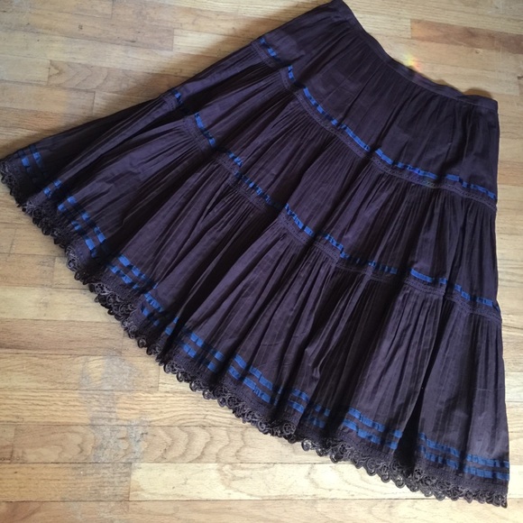 Drapers and Damons Petites Dresses & Skirts - Brown Full Tiered Skirt w/Lace & Navy Ribbons 16p