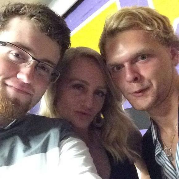 Meet your Posher, Grant - Picture 1 of 1