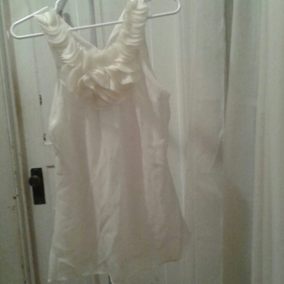 Sleeveless blouse