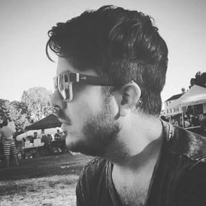 Meet your Posher, Leo