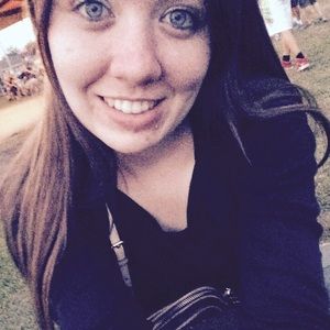 Meet your Posher, Amy