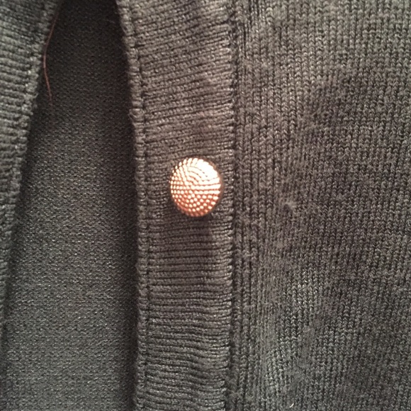 Sweater - Picture 4 of 4