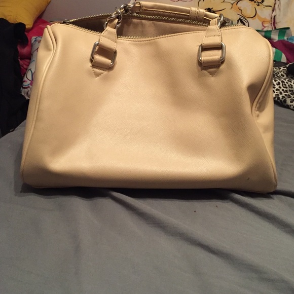 Purse - Picture 4 of 4