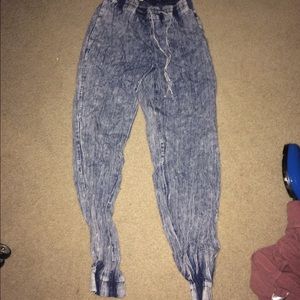 Jean print joggers!