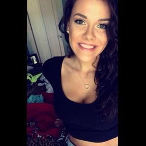 Meet your Posher, Michaela