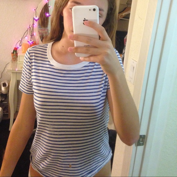 blue/white striped urban t-shirt - Picture 3 of 3