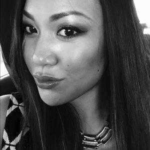 Meet your Posher, Esther