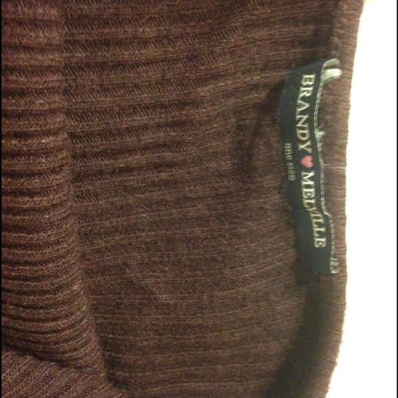 maroon Brandy halter - Picture 2 of 3