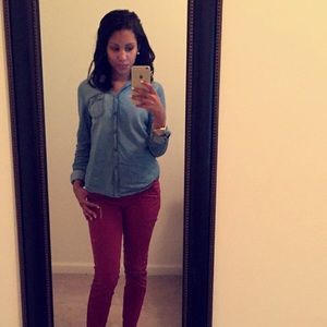 Meet your Posher, Alyssa